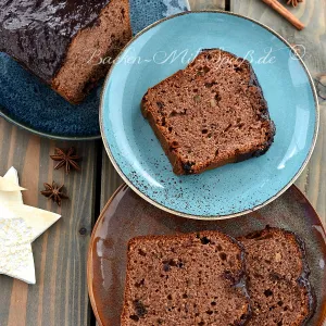 Gewürzkuchen mit Buttermilch und Konfitüre