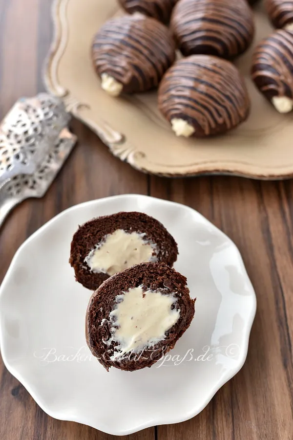 Schokokrapfen mit Milchkonfitüre- Creme