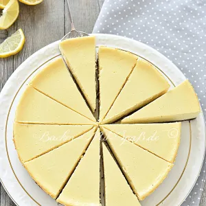 Zitronen-Käsekuchen mit gezuckerter Kondensmilch