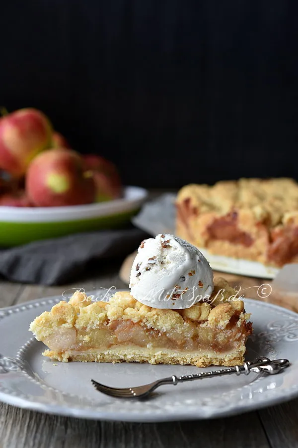 Apfelkuchen mit Streuseln (ohne Ei)