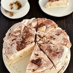 Dacquoise-Baiser-Torte