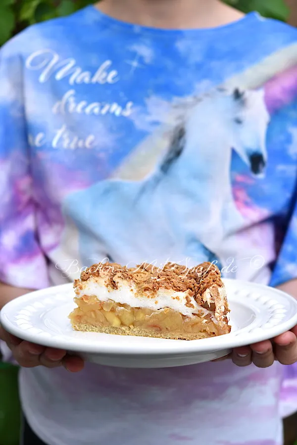 Glutenfreier Apfelkuchen mit Baiser und Streusel