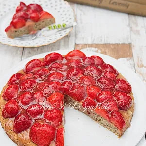 Low Carb Erdbeerkuchen (glutenfrei)