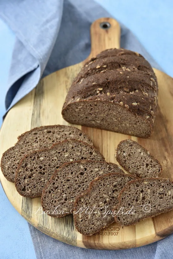 Keto Leinsamen-Brot