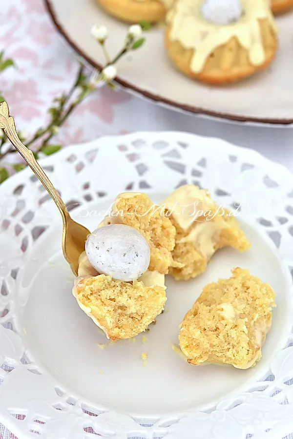 Mini-Ostergugelhupf ohne Ei und Gluten