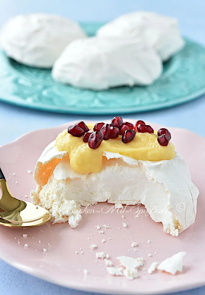 Mini-Pavlova