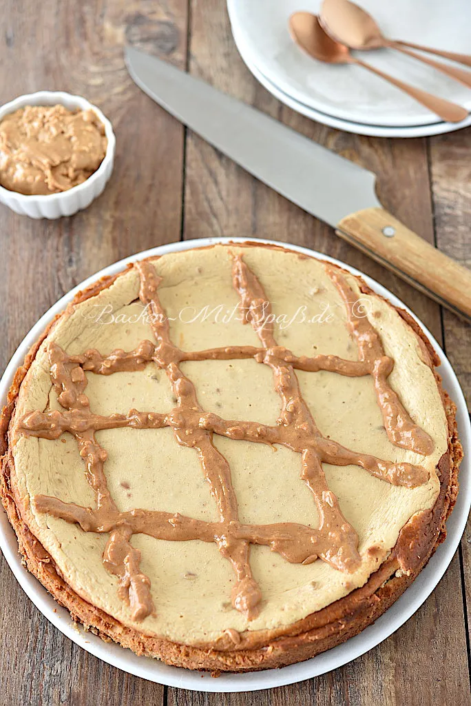 Keto-Erdnuss-Käsekuchen