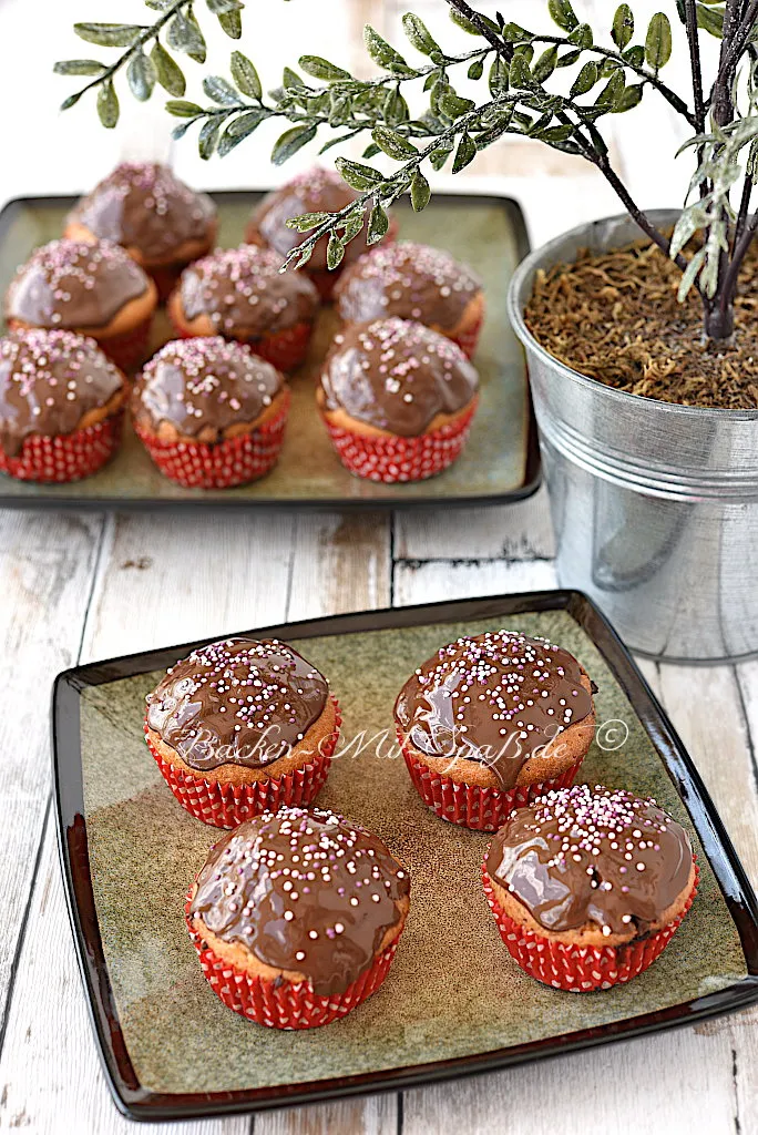 Vanille-Muffins mit Schokostückchen