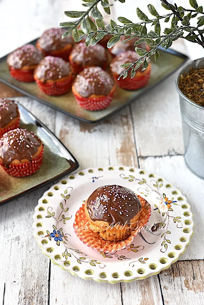 Vanille-Muffins mit Schokostückchen