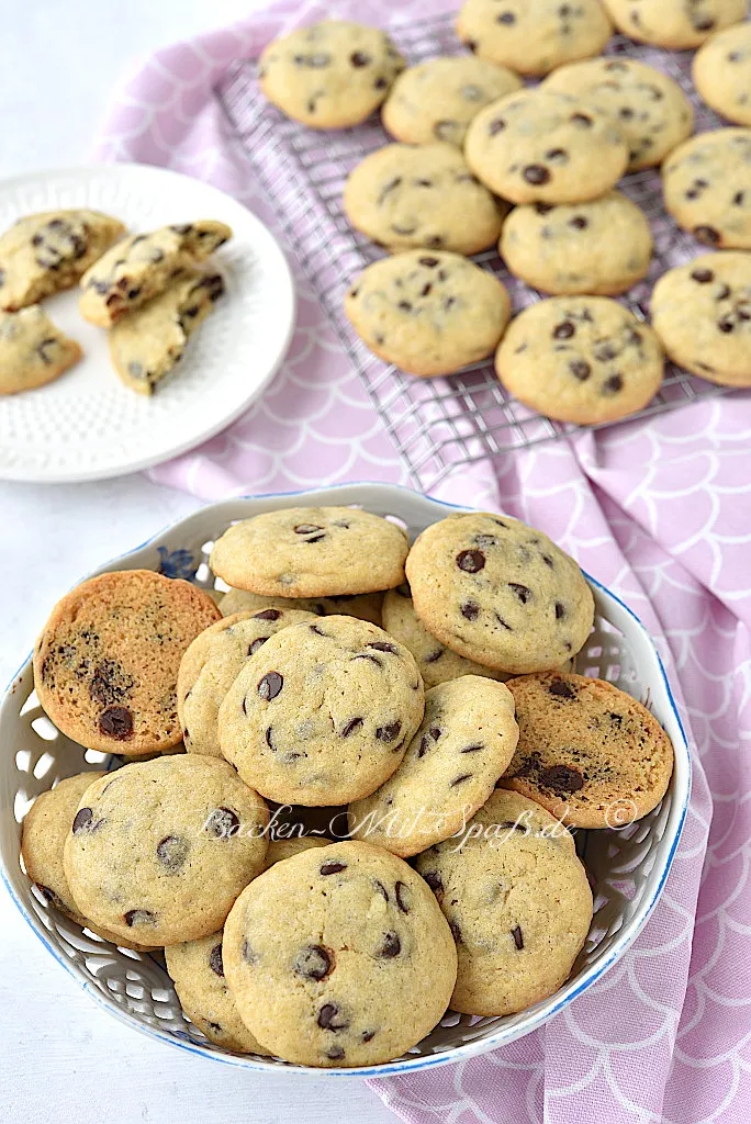 American Chocolate Chip Cookies