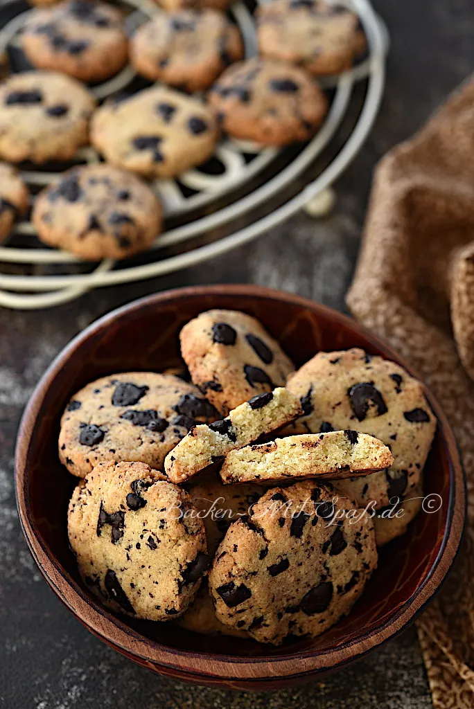 Kekse mit Schokostückchen (Keto, Low Carb)