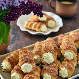 Schaumrollen mit Mascarpone-Creme