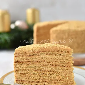 Medovik – russische Honigtorte