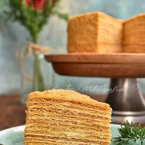 Medovik – russische Honigtorte (glutenfrei)