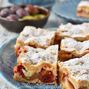 Pflaumenkuchen mit Mürbeteig