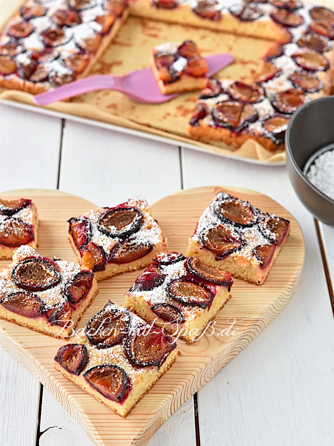 Zwetschgenkuchen mit Hefe-Mürbeteig Zwetschgenkuchen mit Hefe-Mürbeteig