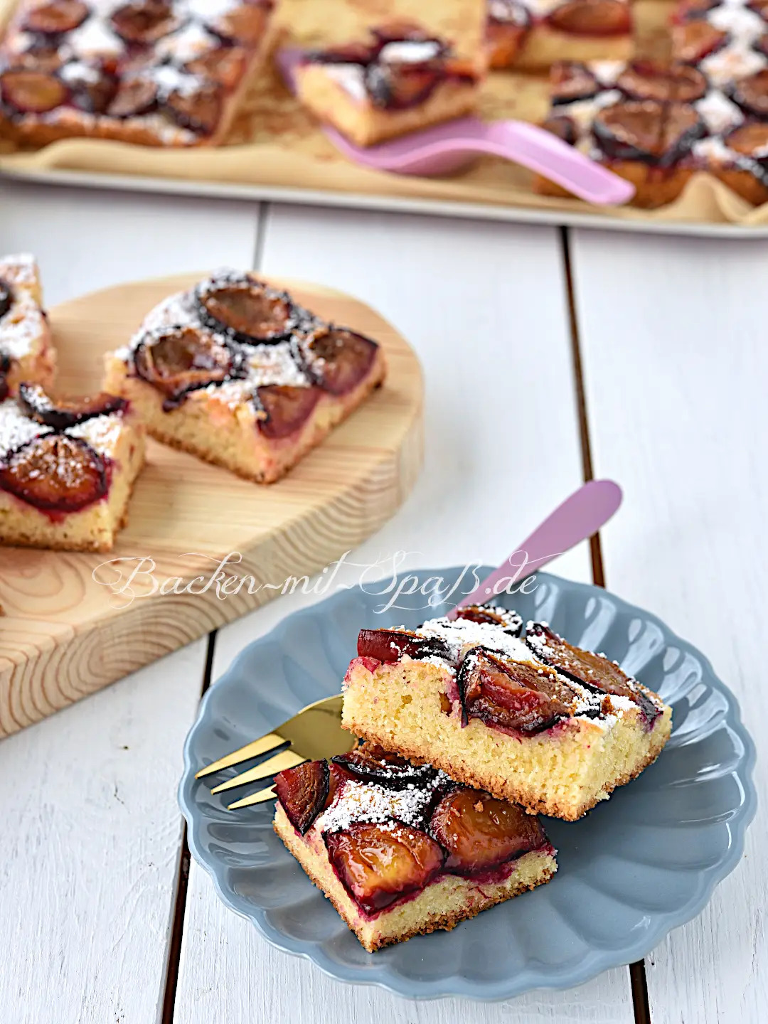 Zwetschgenkuchen mit Hefe-Mürbeteig Zwetschgenkuchen mit Hefe-Mürbeteig