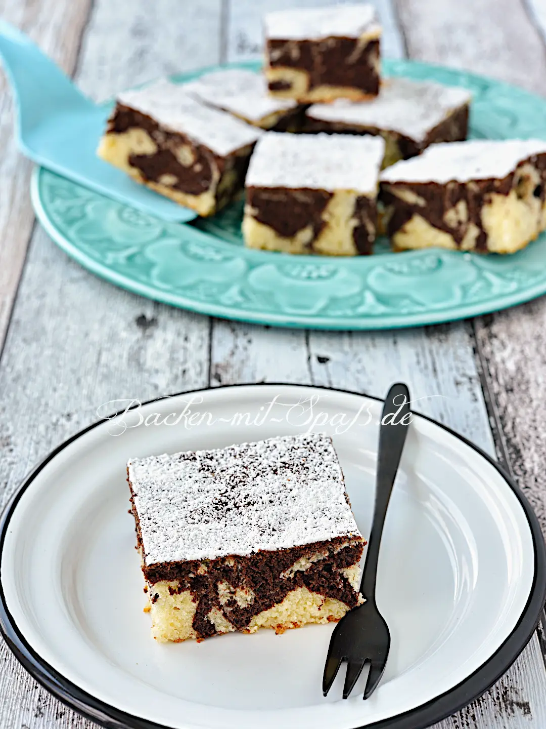 Marmor-Marzipan-Kuchen Marmor-Marzipan-Kuchen