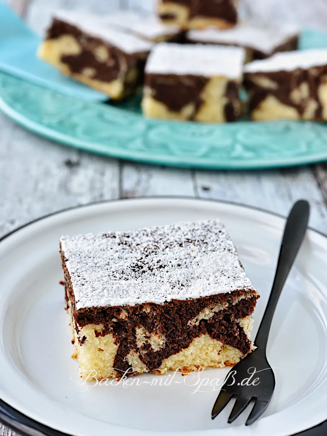 Marmor-Marzipan-Kuchen Marmor-Marzipan-Kuchen