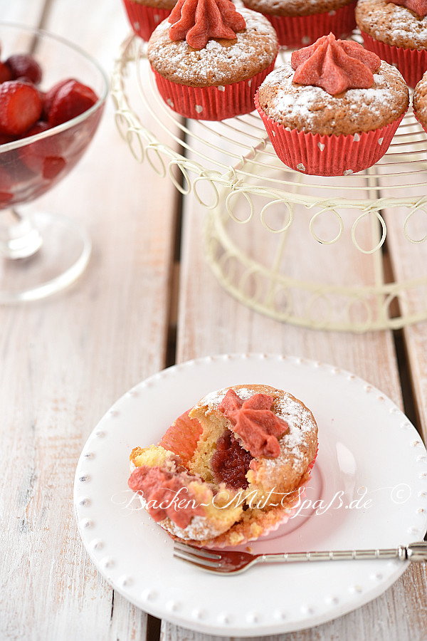Erdbeer- Pudding- Muffins