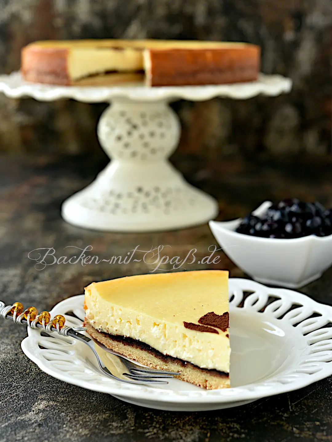 Käsekuchen mit körnigem Frischkäse Käsekuchen mit körnigem Frischkäse