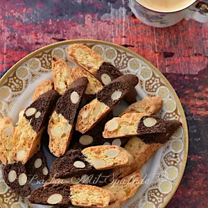 Zweifarbige Cantuccini