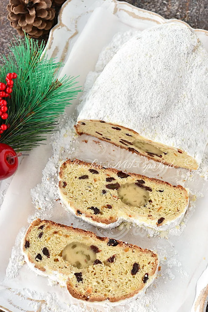 Marzipanstollen