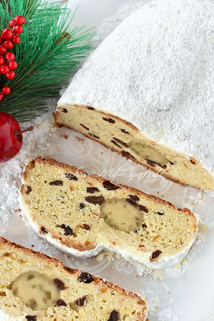 Marzipanstollen