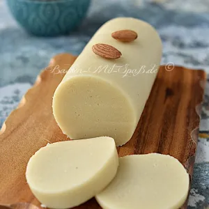 Marzipan / Marzipanrohmasse selber machen