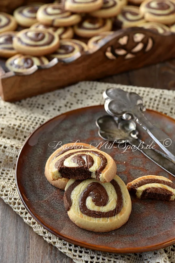 Schwarz-Weiß-Schnecken