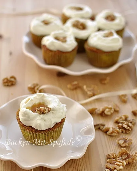 Polenta-Birnen-Cupcakes