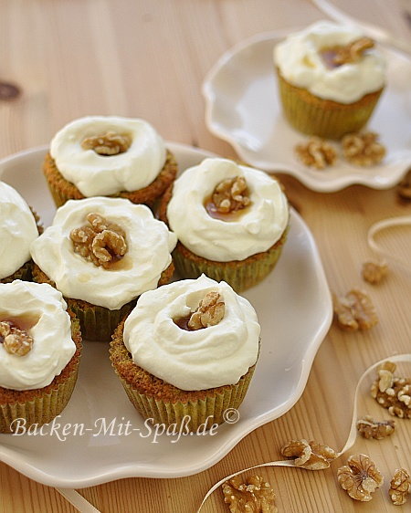 Polenta-Birnen-Cupcakes