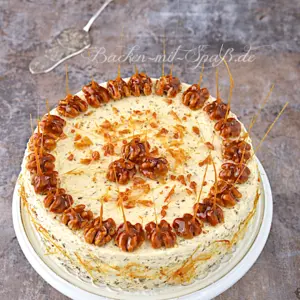 Karamell-Nuss-Torte