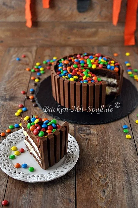 Kitkat M&M's Torte