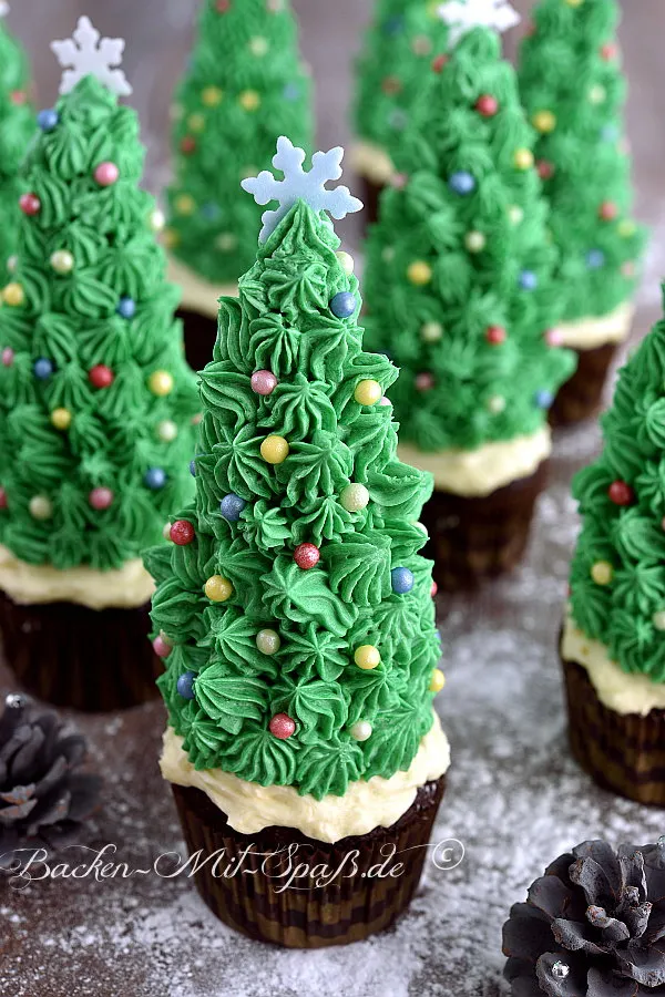 Weihnachtsbaum-Cupcakes