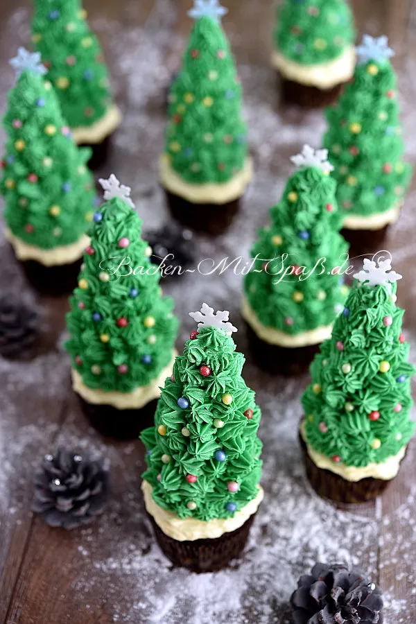 Weihnachtsbaum-Cupcakes