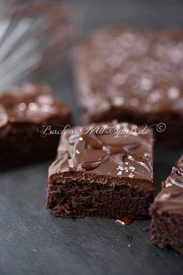 Fudge- Brownies mit Salzflocken