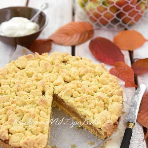 Glutenfreier Apfelkuchen mit Streuseln