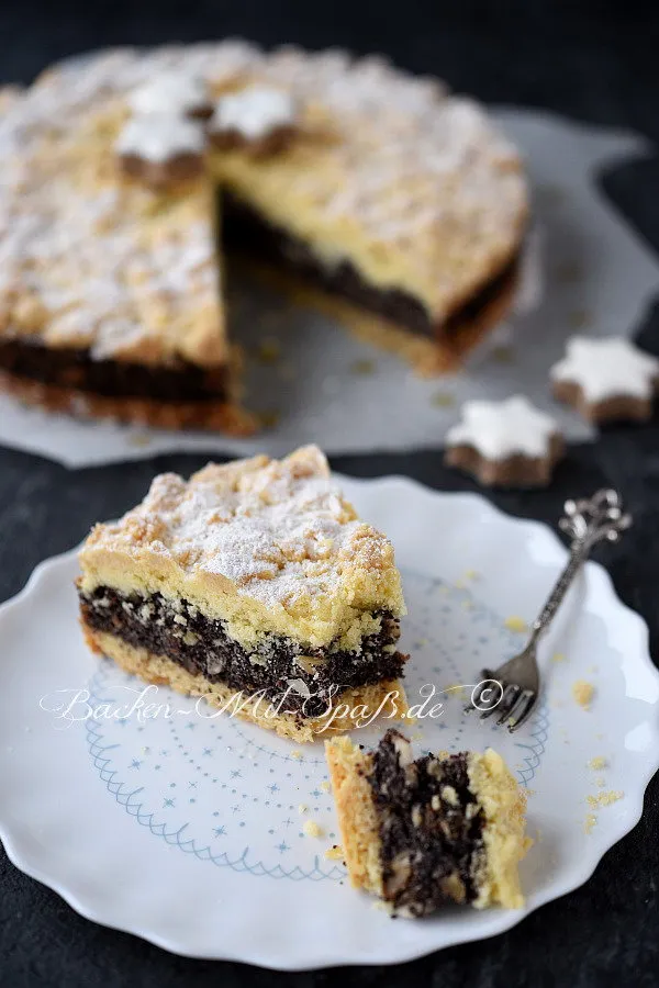 Mohnkuchen mit Streuseln