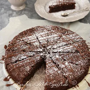 Schoko- Nuss- Kuchen ohne Mehl