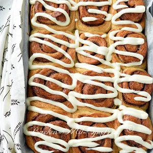 Cinnamon Rolls (Zimtschnecken)