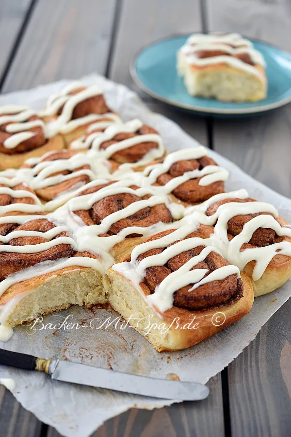 Cinnamon Rolls (Zimtschnecken)