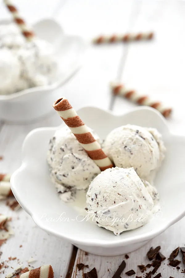 Stracciatella Eis