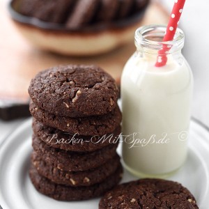 Schokoladen- Cookies mit Nüssen